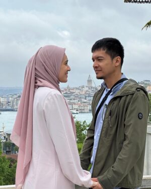 Dimas Seto Instagram - Alhamdulillah, bisa kesini lagi setelah 6 tahun yg lalu

✈️ @terangtrip