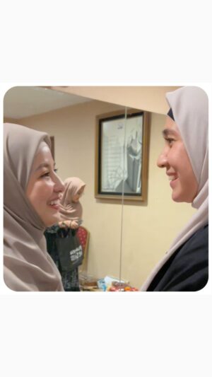 Dimas Seto Instagram - MasyaaAllah, hari yang luarbiasa
Dapet ilmu dari ustadz @oemar_mita hafizhahullah
Ketemu kesayangan aku @natasharizkynew next kita harus ketemu, kamu ngopi aku ngeteh
Dan didampingin laki2 terbaik menurut Allah buat aku ☺️

Makasi ya Allah, tolong jaga semua ini ya Allah

👗 cantik @baziaofficial x @fehanoum 
👔 @two_ddhiniaminarti