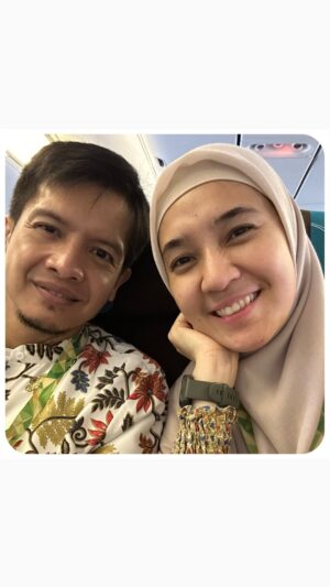 Dimas Seto Instagram - Alhamdulillah ahirnya bisa pergi berdua lagi ☺️
Maaf lahir batin semuanya, mohon do’anya semoga lancar 🤗