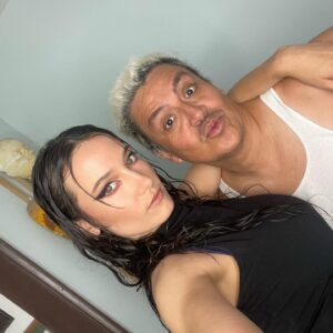 Dindi Jane Instagram - Se vienen cositas 
🎙️
@dindi_jane