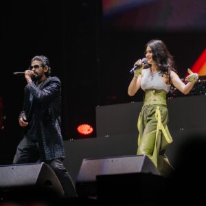 Dinesh Kanagaratnam Instagram - Sharing the stage with this amazing talent @shubamusic was amazing and her energy is an additional spice to the entire act. UK was just fantastic and thank you @krish.jkm @jakobz_media and @thuva.rajani for the great clicks. Thank you @arrahman sir for the biggest opportunity!