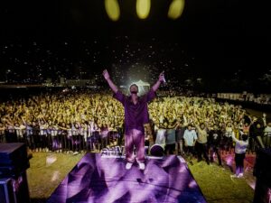 Dino James Instagram - Nagpur, WE DID IT! 

📸 @lostfilms_ 

@sharkandink @hallucia__aiimsnagpur @tribevibe.live