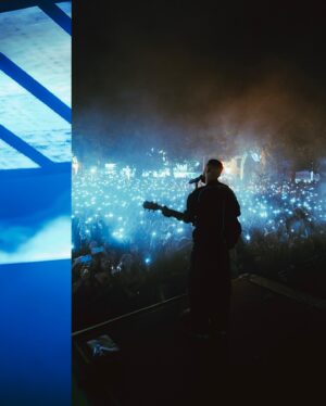 Diogo Piçarra Instagram - VILA VERDE, 16 junho ‘24 ✨
TOUR SNTMNTL está a ser especial, obrigado à minha equipa e a todos vocês por fazerem parte disto 🩵
📸 @bfjcorreia