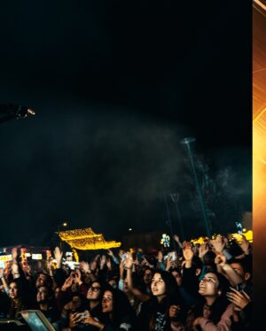 Diogo Piçarra Instagram - SOBRADOOOO! Obrigado pela energia, adorei conhecer-vos 🫡🔥🩵
📸 @__beatrizmorais__