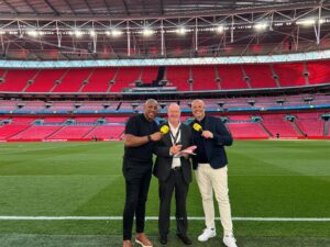 Dion Dublin Instagram - What a day! @manchesterunited were ABSOLUTELY EXCELLENT today,deserved to win the @emiratesfacup Final! 
LAST gig of the day,highlights show with @mrjasonmohammad @bbcsport