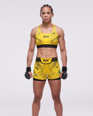 Dione Barbosa Instagram - 🍀
“To be successful at anything, the truth is you don’t have to be special. You just have to be what most people aren’t: consistent, determined and willing to work for it.” T.B

.
.
.
:
.
.
.
#consistency #determination #focus #target #hardwork #payoff #judo #bjj #world #ufc #ufcbrasil #topkingboxing #boxing #pernambuco #recife