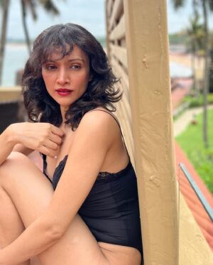 Dipannita Sharma Instagram - 🖤
 …

@dilsheratwal 

#raw #colours #black #breathe #moments #us #keepitreal