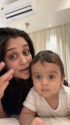 Dipika Kakar Instagram - Muahhh….. my Jaan ❤️