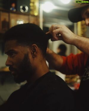 Djebril Zonga Instagram - On prépare la suite…
Nouveau perso 🧔🏾‍♂️

Jamais sans @lartiste_zak 

Pic by @laurentsegretier