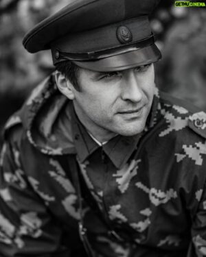 Dmitriy Pchela Instagram - Всех, для кого 23 февраля был, есть или будет праздником, поздравляю!
Крепости духа, сил и терпения!
Родина у нас одна.
Фото сериал «Комитет»
