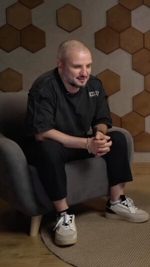 Dmitriy Pozov Instagram - Мощный рилс: забавная история.