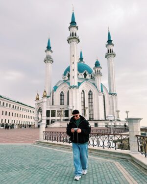 Dmitriy Zhuravlyov Instagram - Мәхәббәт 💚