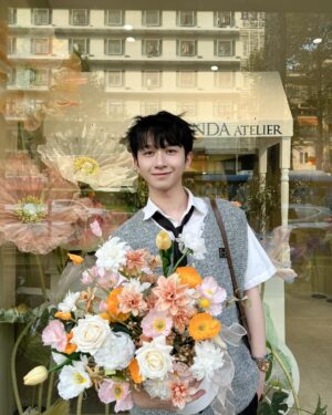 Đỗ Hoàng Dương Instagram - 8/3 tặng các gái iu rổ cam 🍊