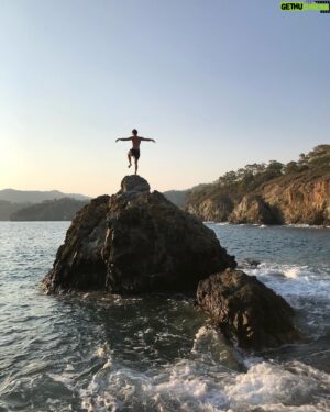 Doğa Karakaş Instagram - Rock balance ⛰