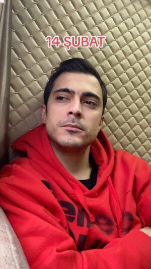 Doğaç Yıldız Instagram - Eski sevgilileri anma- gençlik ve spor bayramınız kutlu olsun. #14şubat 

(Storyde kalmasın dendi) 😚