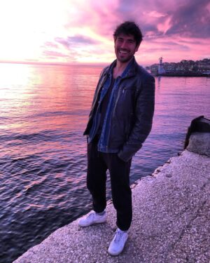 Doğan Bayraktar Instagram - Güzel hava :) 🖖