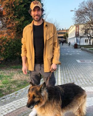 Doğan Bayraktar Instagram - Namıdiğer ‘Ice’🐶 :)