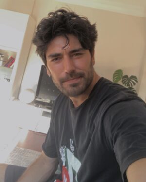 Doğan Bayraktar Instagram - ✌️:::)