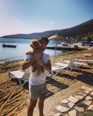 Doğan Bayraktar Instagram - 🥜🐶