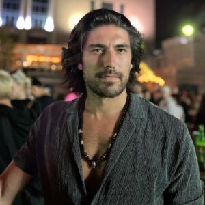 Doğan Bayraktar Instagram - Mantıklı