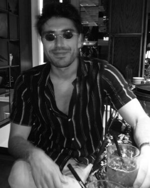 Doğan Bayraktar Instagram - ;🕶