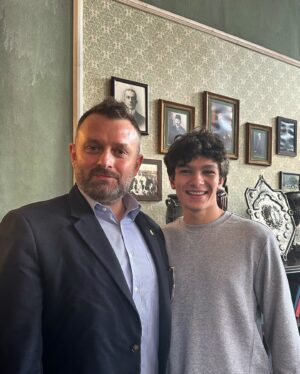 Doğan Can Sarıkaya Instagram - Gerekirse