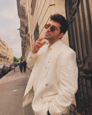 Doğukan Güngör Instagram - La Haine 

Ve tabii ki 
Styling @basakdizer