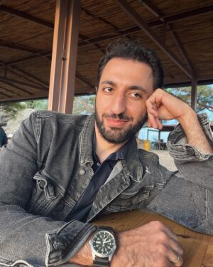 Doğukan Polat Instagram - Hep gül 🌹
