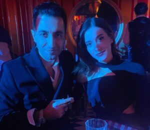 Doğukan Polat Instagram - Ölüm gibi bir şey oldu ama kimse ölmedi… :) 🌹
 Birbirinden yetenekli güzel insanları buluşturan, unutulmaz bir işe imza atan yapımcımız sevgili Onur Güvenatam’a ve @ogm.pictures ailesine🌹💐

Müthiş bir dünya yaratıp, iki olup bir olmayı nasıl başardıklarını anlamadığım, yetenekleri ayrı insanlıkları ve iletişimleri ayrı güzel, tanımaktan ve çalışmaktan şeref duyduğum Sevgili yönetmenlerim Burcu Alptekin ve Alptekin Bozkurt’a, 🌹🌹🫀 @burcu.alptekin @quequeck 

Harika bir iş çıkaran senaristlerimiz Mehmet Barış Günger ve Erhan Tuncer’e @gungerbob @erhantuncer 📝💐🙏

Görsel bir şölen sunan görüntü yönetmenlerimiz
Tolga Çetin, Semih Kurt, Nail Koç’a @fotodirektor  @smhkrt 🎥🫀💐

Gösterdikleri yakınlık, özveri ve emeklerinden dolayı tüm yapım,reji, sanat, ses, kostüm, makyaj, ışık, teknik ve set ekibine @ali_aktrk_  @makeupbyhatice @zeynep_akcakaya @ebruyaseminn @hasangevher.hairstyling @kecikceyda @duygugulencnuh 💐🌍🌲
Son üç işimde birlikte çalıştığım Star tv ve çalışanlarına.⭐️⭐️⭐️ @startv 

Ve kocaman bir iyi ki… İnanılmaz yetenekli ve bir arada olmaktan neşeyle dolduğum, korkunç şekilde birlikte yaratmanın,  gülmenin, ağlamanın özlemini duyacağım ve içimde hissedeceğim oyuncu arkadaşlarım;🥲❤️‍🔥🌹💐🌄☀️
Çetin Tekindor, Yiğit Tuncay, Şerif Sezer, Hülya Duyar, Mert Ramazan Demir, Afra Saraçoğlu, Emre Altuğ, Gülçin Santırcıoğlu, Gözde Kansu, Öznur Serçeler, Ersin Arıcı, Beril Pozam, Diren Polatoğulları, İrem Altuğ, Selen Özbayrak, Sezin Bozacı Mohammed Mustafa, Umut Gezer, Buçe Buse Kahraman, Toprak Sağlam, Baran Bölükbaşı, Ediz Akşehir’e…  @cetintekindor01  @serifsezer @yigittuncay @emrealtug @gulcinsant @mertramazandemir @afrasaracoglu @oznurserceler @gozdekansu @ersinarc @iremaltug @sezinbozaci @selenozbayrak @mohammeddmustafaa @umuttgezer @bucekahraman @topraksaglamofficial @direnpolatogullariofficial @berilpozam @hulyaduyar @baranbolukbasii @edizaksehir1 
 
Allah’a emanet olun, birlikte yeniden karşılaşmayı ümit ederek, gözlerinizden öperim, kalın sağlıcakla… 🕯️🧎🏻🫀