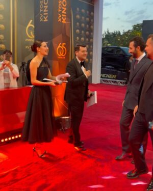 Doğukan Polat Instagram - Bu yıl 15. kez düzenlenen Taşkent Uluslararası Film Festivali’ne katıldık.
Bizleri çok iyi ağırlayarak mihmandarlık yapan kıymetli Özbekistan halkına çok teşekkürler… Tekrar buluşmak dileğiyle. 🇹🇷🇺🇿 

Bu yil 15-Toshkent Xalqaro Kinofestivalida ishtirok etdik.
Bizni mehmon qilgan va bizni juda yaxshi kutib olgan aziz O‘zbekiston xalqiga katta rahmat…
Yana ko’rishamiz degan umiddaman. 🇹🇷🇺🇿
