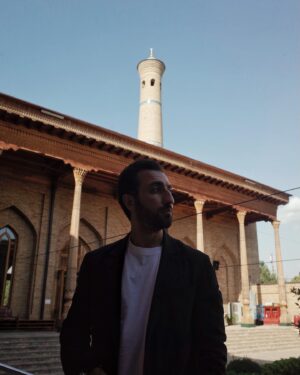 Doğukan Polat Instagram - Bu yıl 15. kez düzenlenen Taşkent Uluslararası Film Festivali’ne katıldık.
Bizleri çok iyi ağırlayarak mihmandarlık yapan kıymetli Özbekistan halkına çok teşekkürler… Tekrar buluşmak dileğiyle. 🇹🇷🇺🇿 

Bu yil 15-Toshkent Xalqaro Kinofestivalida ishtirok etdik.
Bizni mehmon qilgan va bizni juda yaxshi kutib olgan aziz O‘zbekiston xalqiga katta rahmat…
Yana ko’rishamiz degan umiddaman. 🇹🇷🇺🇿