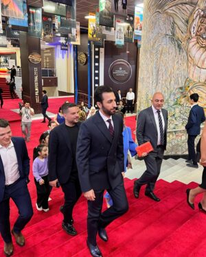 Doğukan Polat Instagram - Bu yıl 15. kez düzenlenen Taşkent Uluslararası Film Festivali’ne katıldık.
Bizleri çok iyi ağırlayarak mihmandarlık yapan kıymetli Özbekistan halkına çok teşekkürler… Tekrar buluşmak dileğiyle. 🇹🇷🇺🇿 

Bu yil 15-Toshkent Xalqaro Kinofestivalida ishtirok etdik.
Bizni mehmon qilgan va bizni juda yaxshi kutib olgan aziz O‘zbekiston xalqiga katta rahmat…
Yana ko’rishamiz degan umiddaman. 🇹🇷🇺🇿