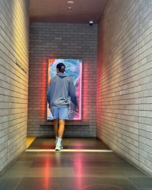 Dominic Thiem Instagram - 2nd stop down under! 🇦🇺
Glad to be back in Melbourne and at the @hyattcentricmelbourne !

📍@hyattcentric @hyattcentricmelbourne 

📸 @matthias.kapl