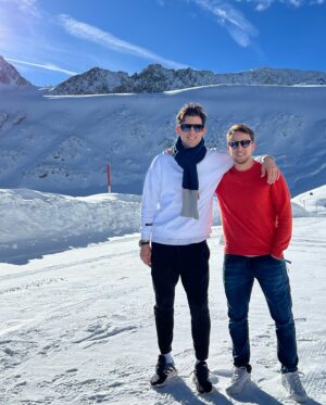 Dominic Thiem Instagram - Winter Technic Drive 2023 ❄️
What an incredible event in an amazing setting!

The organization was world class!

Also a big thank you for my new car, the fully electric i4 M50 BMW
🩵 💙 ❤️

@bmwaustria