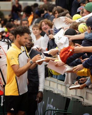 Dominic Thiem Instagram - 🧡 

📸 @nicogouhier22 @jccaslot/FFT