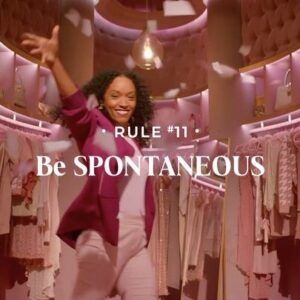 Dominique Domingo Instagram - Pretty in pink👚👛🌸💁🏾‍♀️This was a fun one and this set was so beautifully done💕

Directed by: @mc_engstrom 
Starring: 🙋🏾‍♀️
DOP: @eriksohlstrom 
Casting by: @broad_cast.tv 
🤍: @osbrinkagency

#Commercial #TVCommercial #Pink #PrettyInPink #Women #Woman #Health #Sex #NonHormonal