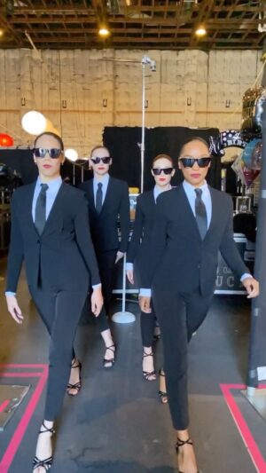 Dominique Domingo Instagram - When we’re wanted on stage...
It’s getting closer to that time⏰ December 27th! The premiere of @maskeddancerfox and the WIB 😎😎😎😎@maskedwomeninblack @tynestecklein @tracyshibata @deirdrebarnes

#themaskeddancer #themaskedsinger #fox #WIB #WomenInBlack #MaskedWomenInBlack #Dance #Music #TV #Television #CraigRobinson #PaulaAbdul #AshleyTisdale #KenJeong #BrianAustinGreen