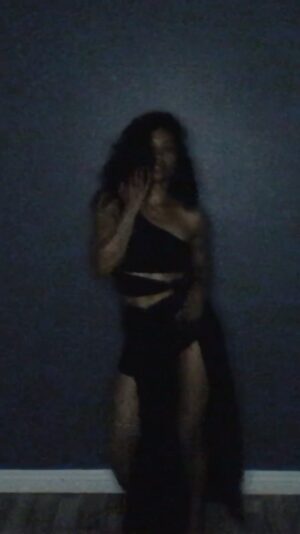 Dominique Domingo Instagram - Seeing if I can still channel my inner 2001 @britneyspears. I taught myself this choreography in my living room when I was 15 years old and thought I knew it but I definitely did not 😅 Thank You @brianfriedman for bringing this iconic choreography back. This era of music and dance is still one of my favorites. Entire outfit is @shopheychick 💗 @blocla 
#BrianFriedmanBritneyChallenge #InnerTeenager #LettingHerLive 
#Dance #Slave4U #BritneySpears  #Nostalgic #Love #MTV #blocishot