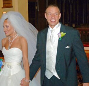 Dominique Reighard Brooks Instagram - I know this post is a Little late ... Happy Anniversary @iambrianbrooks 7/10 💖!
I can’t believe it’s already been over a decade since we’ve chose to walk this life together... and what incredible journey we’ve had! There is nothing I love more in this world than you and our family!!! What we have achieved and our family is and will always be our greatest accomplishment and blessing! My Rock & My foundation 💪🏼👊🏼
Thank you for being on this journey with me, giving endless amounts of love and support and for doing the work with me that it takes to make it so special🥰😘! So excited for what’s to come as we continue grow together, walking side by side supporting and loving one another for many many years to come. 
#BrooksTakeOver #happyanniversary #bonnieandclyde #BestFriend #GlowUp