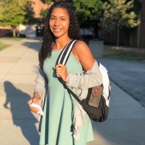 Dominique Reighard Brooks Instagram - First Day of HIGH SCHOOL 🏫 
We’ve watched in amazement as our Daughter has grown with character, compassion, confidence, and determination the sky is the limit! We love you, so incredibly proud of you and excited for this next chapter of Life. College 🎓 is next!!!
#BackToSchool #Classof2023 #Freshman2019 #HighSchool