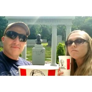 Dominique Swain Instagram - WE LOVE YOU, COLONEL SANDERS!!!
Visiting his grave in Louisville to pay our respects and give him snacks.