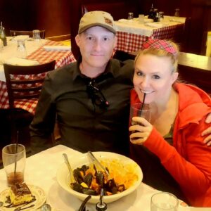 Dominique Swain Instagram - Scrumptious time at Maggiano's in Boston, everyone's so nice, especially Pablo and Johan, thanks guys!