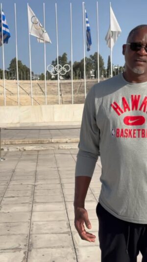 Dominique Wilkins Instagram - Hey Greek fans, this is Dominique Wilkins. I just want to say thank you for all the support all these years, even up to now. You continue to give me love and I can’t tell you how much that means to me. And by the way, congratulations on our seventh championship. Saga pour Greece. @paobcgr #panathinaikos #greece🇬🇷 #greece @nba @nbaeurope @paobcgr
