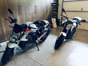 Don Cheadle Instagram - it's a zero sum game at chez don. @zeromotorcycles #electricrides #0emmisions #futureisnow