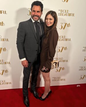 Don Diamont Instagram - Really fun night celebrating with everyone at the 40’s themed @boldandbeautifulcbs ‼️37th Anniversary Party‼️Even Marilyn Monroe had to get in the action.😍 Great job putting it together @evabasler 👏🏼👏🏼👏🏼 My parking ticket found its way onto the red carpet. Can you find it????😂 Thanks for the PERFECT SHIRT @danromashirts ❤️ Love you guys!!!