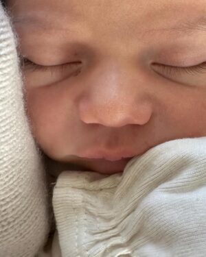 Don Diamont Instagram - ‼️SOUND THE TRUMPETS🎺 OUR FIRST GRANDCHILD‼️A beautiful, baby…….BOY! 💙👶🏻💙 ( no surprise there! Lol.), courtesy of Audrey audreyfeyzdiamont and Alexander @rednaz_tnomaid . Great job, mom and dad! We are all overjoyed!!! His name is August.💙💙💙