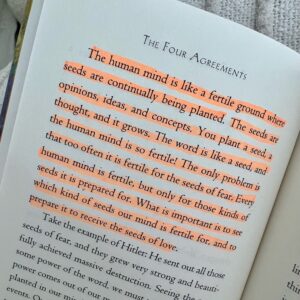 Don Miguel Ruiz Instagram - 📸 @mollysbookstagram
・・・
Ahhhh, I am so obsessed with this book. 🤌🏼 I love how it breaks down the concepts into four clear agreements (Type A personality flaw unlocked). 😅 Since reading it, I have genuinely changed. As a deep people-pleaser who cares way too much about what people think, this book shifted my perspective majorly. Now, I make decisions with only myself in mind, rather than worrying about others’ opinions. This change applies to simple but life-changing choices, like what I wear, whether I speak up, how I parent, and even the decision to start this Instagram page. The book reminded me of the fragility of life and the importance of living in the present. We get to choose how we live—no one else. We are the creators of our lives, and we choose our reality. This book reminded me to choose wisely and, by applying the four agreements, I am free to do just that. 🫶🏼 @donmiguelruiz