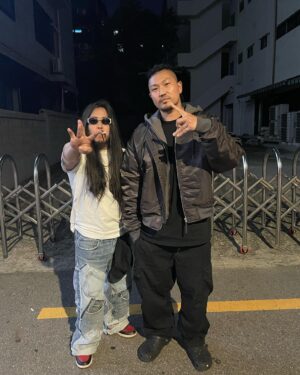 Don Mills Instagram - 코릴라~^^🇰🇷🇰🇷🦍🦍