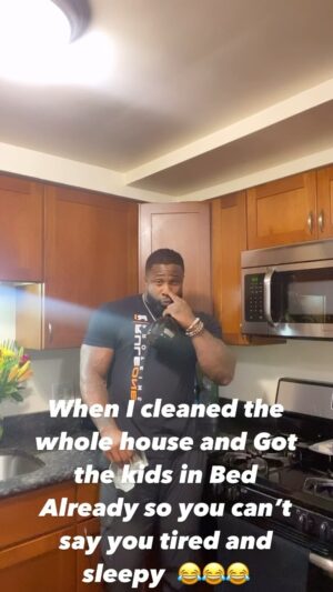 Donald Brumfield Jr. Instagram - Sometimes we got to beat ‘em to punch fellas 

Jokey joke 😂😂 @ashley_danielle_b 

#igjokes #couplevideos #jokesfordays #silly #explore #jokes