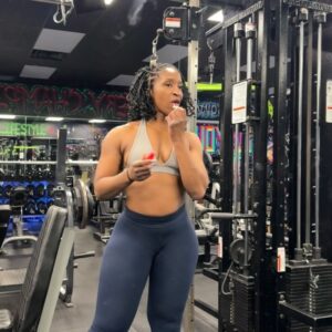 Donald Brumfield Jr. Instagram - it’s about time that I got me a coach ! @bishop__don is helping me focus on definition by increasing my time under pressure and decreasing my rest time, all while maximizing my strength. Follow the workout below !

I am STRUGGLING with putting down the fork yall ! I’m eating healthily (for the most part) but i am also eating more than I should to maintain a caloric deficit. 

IT IS SUMMER TIME AND FOOD IS JUST TOO DAMN GOOD ! 😩 

I honestly don’t care much for abs at this time, although it would be nice to have them. I am confident in my body; my bulk looks good af and my bunda is in abundance. My main focus is on maintaining a strong and tight core. 

Buuuuutt I’m determined TRY to shed a lil sumthin… 

THE WORKOUT (60s rest between supersets) :

- machine seated lat pulls 4x12-15
- chest supported rows 4x12-15
- overhand rows ss neutral grip cable lat pulls 3x12-15
- underhand rows ss single arm chest supported lat pulls 3x12-15
- NARROW GRIP single arm db curls (10 each arm) ss double … arm .. db curls ? 
- leg raises x100
- 30 min incline walk 6% @4.5

I promise you, this is the first time that I’ve been confused with what these machine names are and how to name the workout. All of them were working a variation of lats; but at the end of the day, my entire back was fried. Just follow the vids and you’ll be fine 🙂